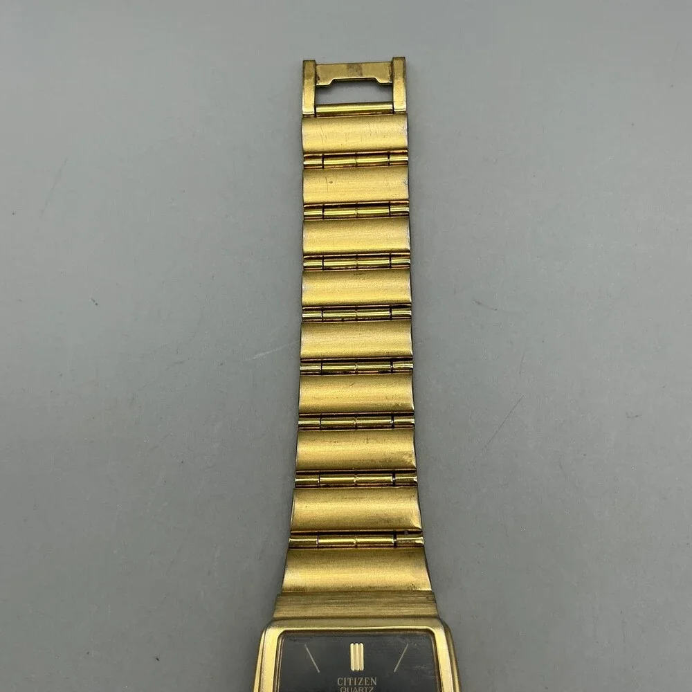 Vintage Citizen 6020 Mens Watch 25mm Black Dial Gold Tone Bracelet For Parts